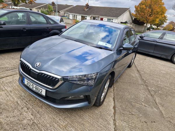 Skoda Scala Hatchback, Petrol, 2021, Grey