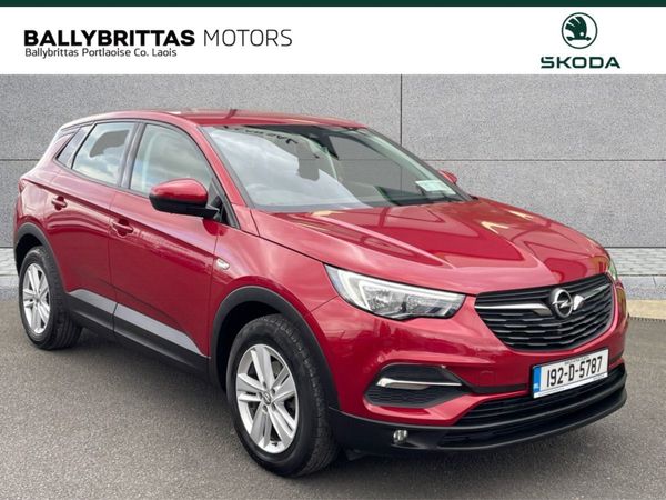 Opel Grandland X SUV, Petrol, 2019, Red