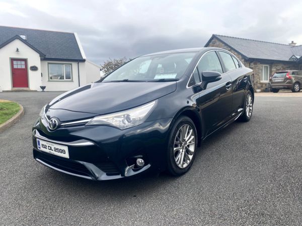 Toyota Avensis Saloon, Diesel, 2015, Grey