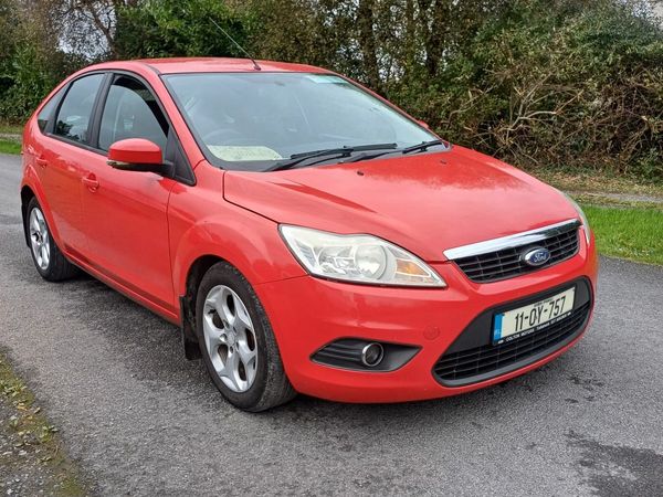 Ford Focus Hatchback, Diesel, 2011, Red