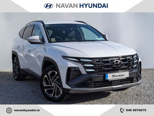 Hyundai Tucson SUV, Petrol Hybrid, 2025, White