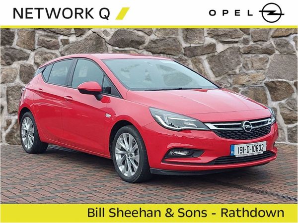 Opel Astra Hatchback, Petrol, 2019, Red