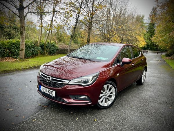 Opel Astra Hatchback, Petrol, 2018, Red