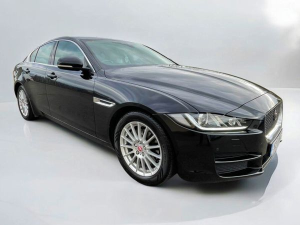 Jaguar XE Saloon, Diesel, 2016, Black