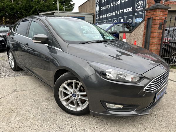 Ford Focus Hatchback, Diesel, 2017, Grey