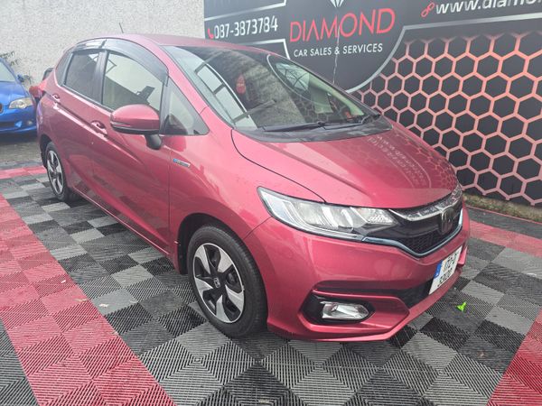 Honda Fit Hatchback, Petrol Hybrid, 2017, Red