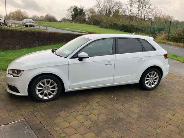 Audi A3 Hatchback, Diesel, 2015, White