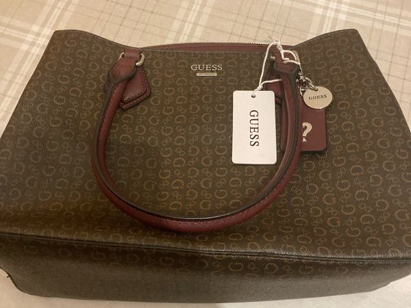 guess handbags 15 All Sections Ads For Sale in Ireland DoneDeal