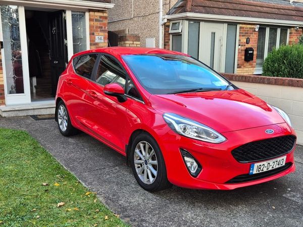 Ford Fiesta Hatchback, Diesel, 2018, Red