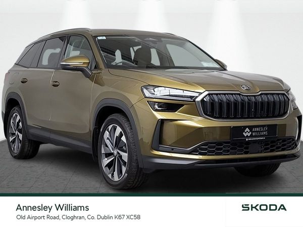 Skoda Kodiaq SUV, Petrol Plug-in Hybrid, 2025, Gold