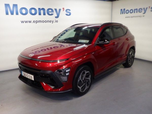 Hyundai KONA Crossover, Petrol, 2024, Red