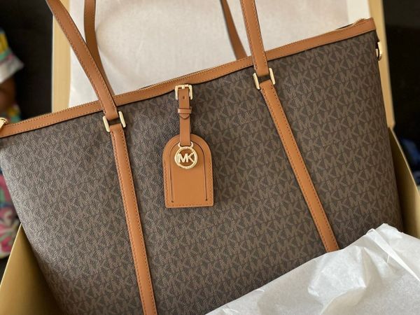 Done deal michael kors bags clearance