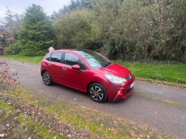 Citroen C3 Hatchback, Petrol, 2015, Red