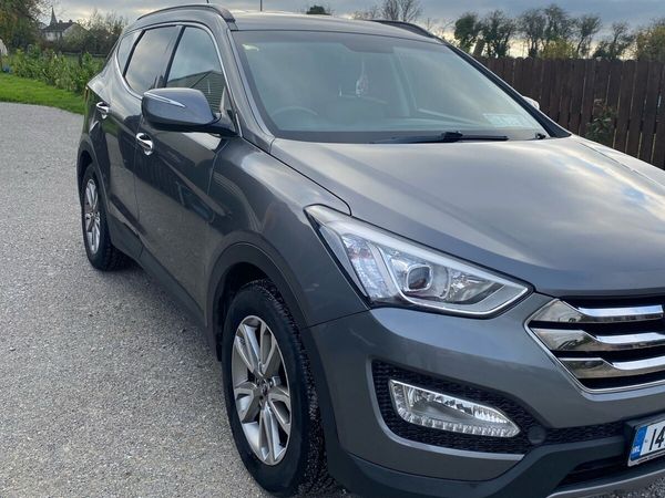 Hyundai Santa Fe SUV, Diesel, 2014, Silver