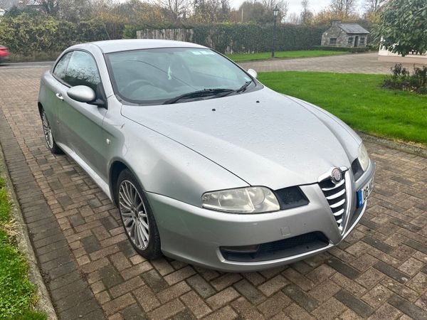 Alfa Romeo GT Hatchback, Petrol, 2006, Grey