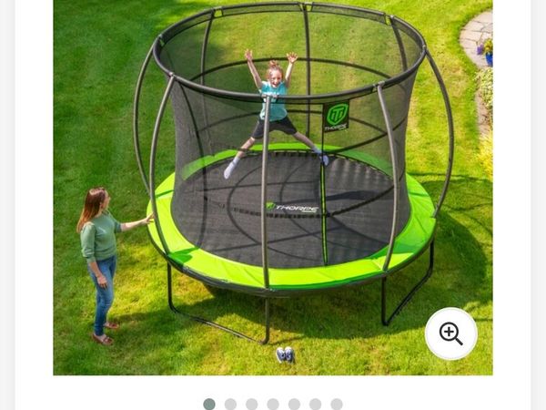 Jump power 10ft trampoline and enclosure hotsell