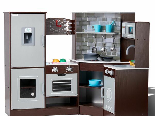 Done deal toy kitchen online