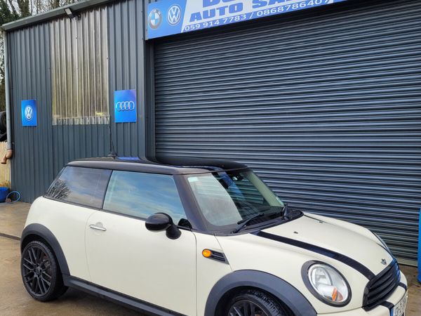 Mini Cooper Hatchback, Diesel, 2013, White