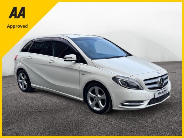 Mercedes-Benz B-Class Hatchback, Petrol, 2013, White