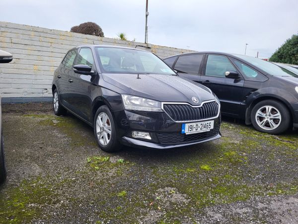 Skoda Fabia Hatchback, Petrol, 2019, Black