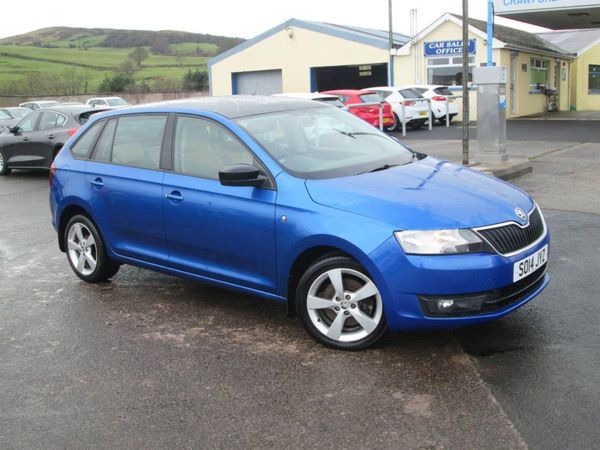 Skoda Rapid Hatchback, Diesel, 2014, Blue