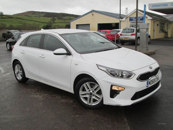 Kia Ceed Hatchback, Diesel, 2019, White