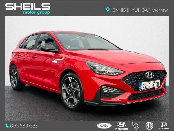 Hyundai i30 Hatchback, Petrol, 2022, Red