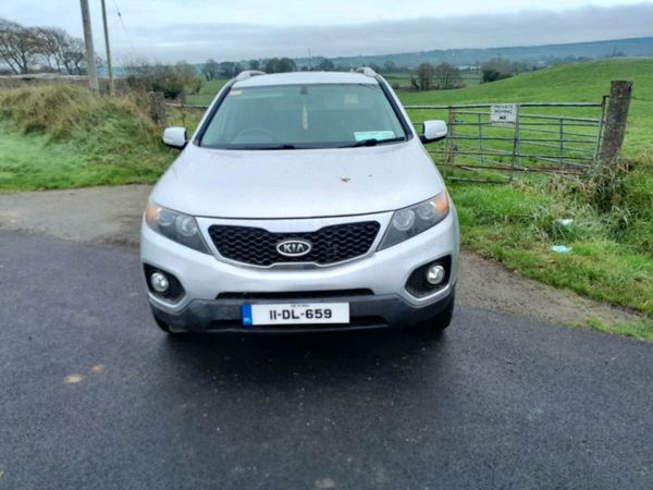 Kia Sorento SUV, Diesel, 2011, Silver