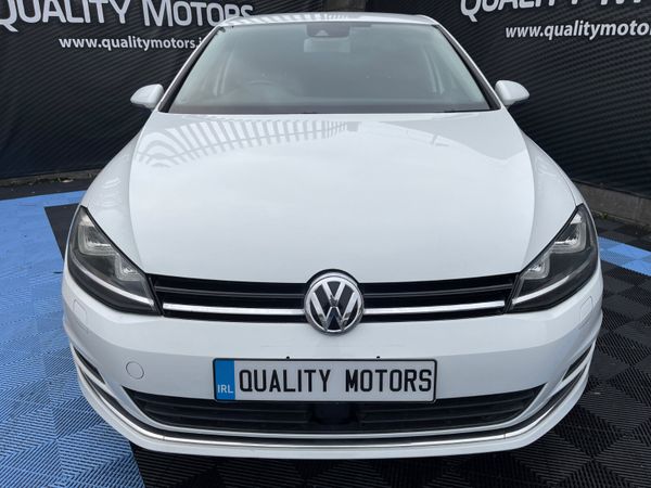 Volkswagen Golf Hatchback, Petrol, 2015, White