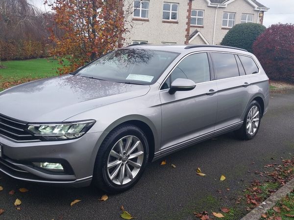 Volkswagen Passat Estate, Diesel, 2020, Grey