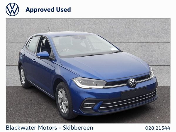 Volkswagen Polo Hatchback, Petrol, 2025, Blue