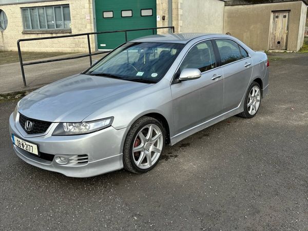 Honda Accord Saloon, Petrol, 2008, Grey