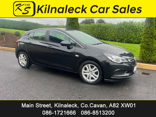 Vauxhall Astra Hatchback, Diesel, 2016, Black