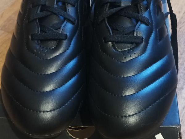 size 5 or 6 football boots 17 Field Sports Ads For Sale in Ireland DoneDeal