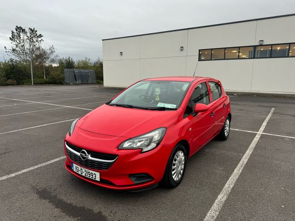 Opel Corsa Hatchback, Petrol, 2015, Red