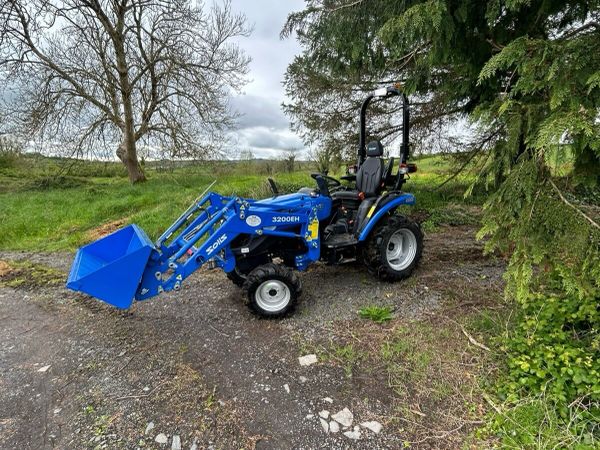 241 Solis 26HST Tractor with Front Loader&Bucket for sale in Co. Clare ...