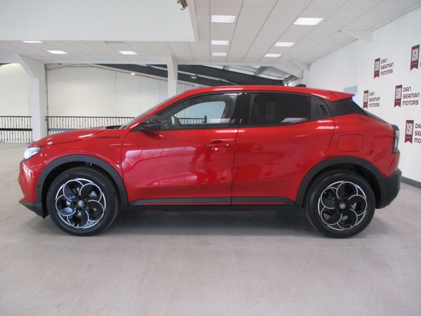 Alfa Romeo Junior SUV, Electric, 2025, Red