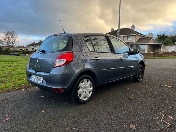 Renault Clio Hatchback, Ethanol Petrol, 2010, Blue