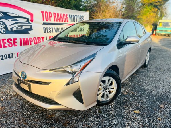 Toyota Prius Hatchback, Petrol Hybrid, 2016, Beige