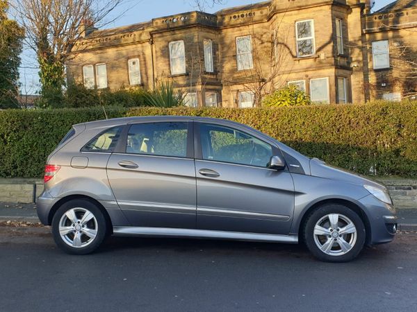 Mercedes-Benz B-Class MPV, Petrol, 2010, Grey