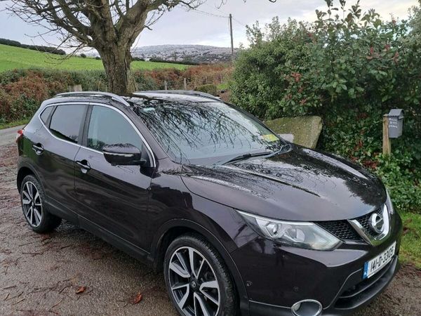 Nissan Qashqai Hatchback, Diesel, 2014, Black