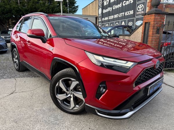 Toyota RAV4 SUV, Petrol Hybrid, 2022, Red