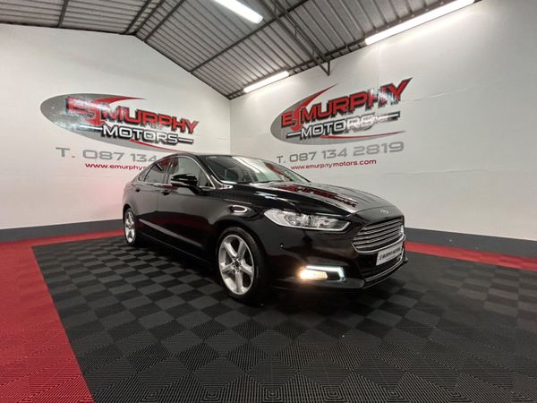 Ford Mondeo Hatchback, Diesel, 2017, Black