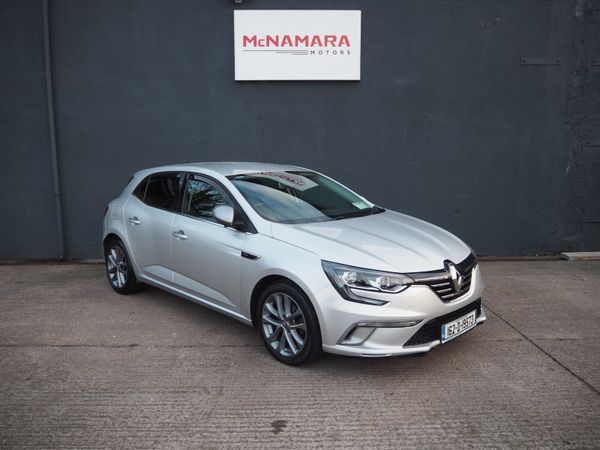 Renault Megane Hatchback, Diesel, 2016, Silver