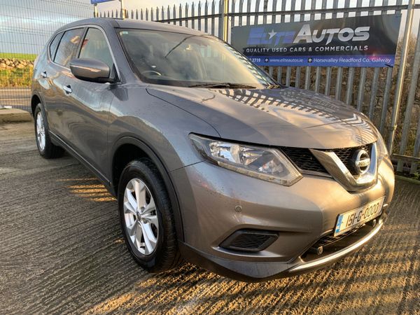 Nissan X-Trail Estate, Petrol, 2015, Grey