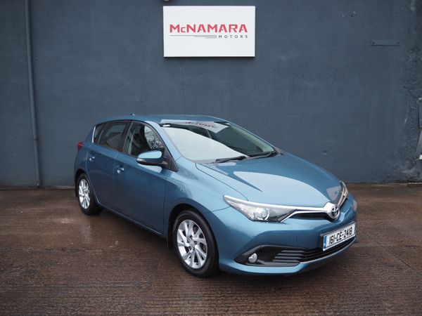 Toyota Auris Hatchback, Diesel, 2016, Blue