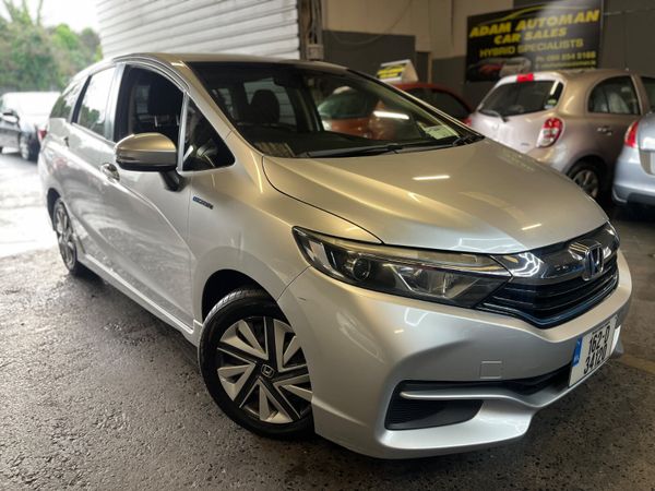 Honda Shuttle Estate, Petrol Hybrid, 2016, Silver