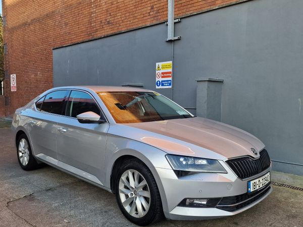 Skoda Superb Saloon, Diesel, 2018, Grey