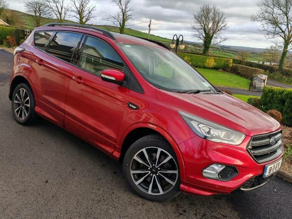 Ford Kuga SUV, Diesel, 2018, Red