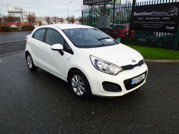 Kia Rio Hatchback, Petrol, 2015, White